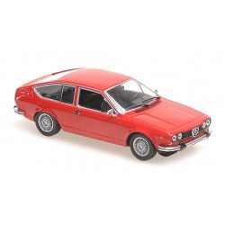 Alfa Romeo Alfetta GTV 1976 Red Minichamps 940120120