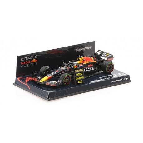 Red Bull RB18 1 F1 World Champion with pitboard Japon 2022 Max Verstappen Minichamps 410221801