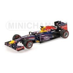 Red Bull Renault RB9 F1 Brésil 2013 Sebastian Vettel Minichamps 110130101