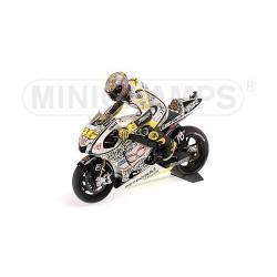 Set Yamaha Moto GP Laguna Seca 2010 Valentino Rossi Minichamps 122103346
