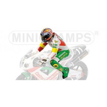 Figurine 1/12 Valentino Rossi 8H de Suzuka 2000 Minichamps 312001446