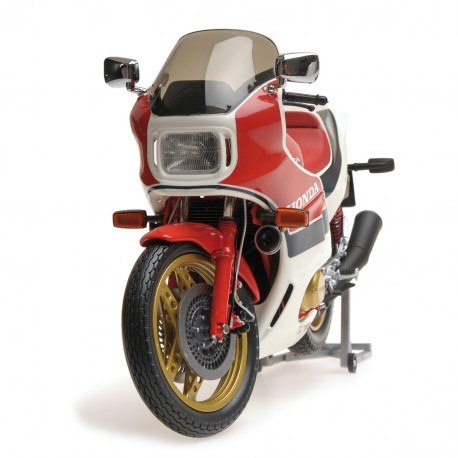 Honda CBR1100R 1982 Rouge et Blanche Minichamps 122161701