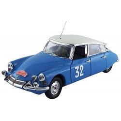 Citroen DS21 32 Rallye Monte Carlo 1966 Poinetet Fougeray RIO 4444