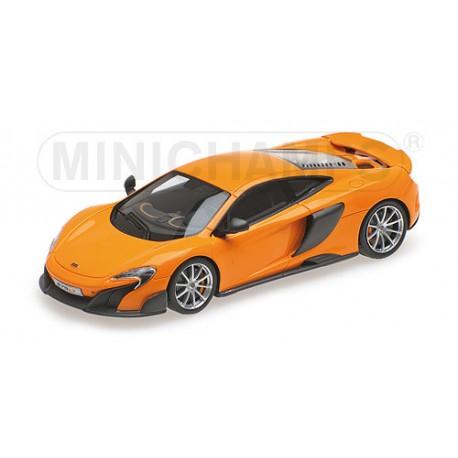 McLaren 675LT Coupé 2015 Orange Minichamps 537154421