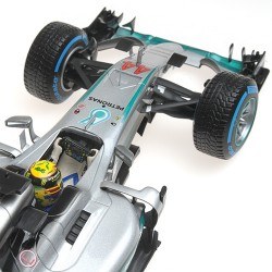 Mercedes F1 W07 Hybrid Grand Prix du Brésil 2016 Lewis Hamilton Minichamps 110160644