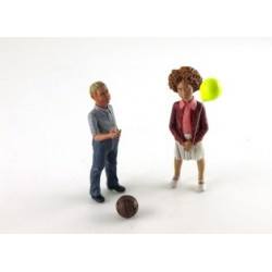 Figurine Tessa and Nils set of two children with balloons Le Mans Miniatures LMFLM118025