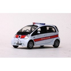 Mitsubishi iMiEV Electric Vehicle Hong Kong Police White Vitesse VI29289