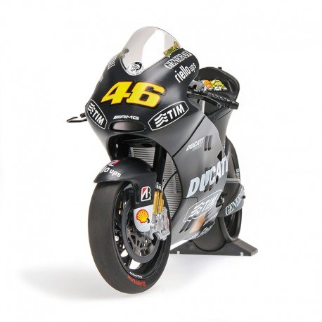 Ducati Desmosedici GP12 Moto GP Test Sepang 2012 Valentino Rossi Minichamps 122120946 
