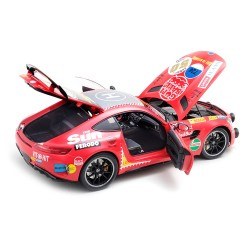 Mercedes AMG GTR Rote Sau with driving lamp Gumball 3000 2017 Minichamps ALM820706