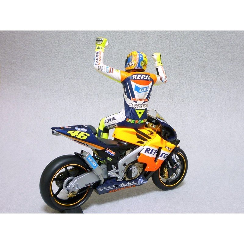 Valentino Rossi MotoGP 2002 1/12 #NEW MINICHAMPS 312020046 Figurine