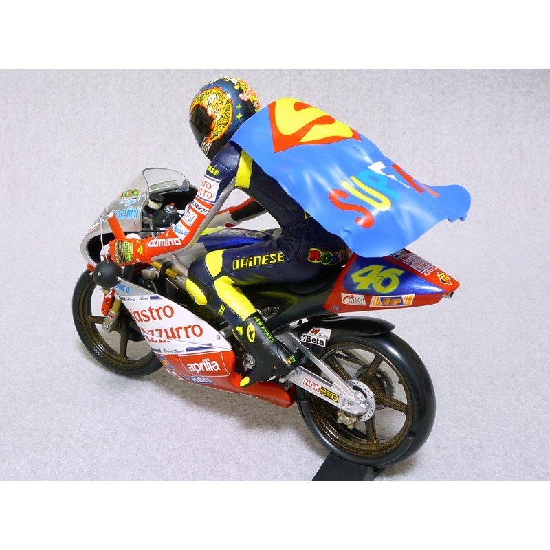 Figurine 1/12 Valentino Rossi Moto GP 2002 Minichamps 312020046 -  Miniatures Autos Motos