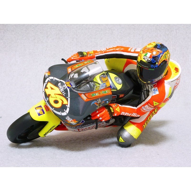 Valentino Rossi Yamaha Motorrad & Figur 1:12