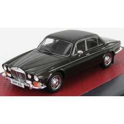 Daimler Double Six Vanden Plas Series 1 1973 Green Black Matrix MX40402-013