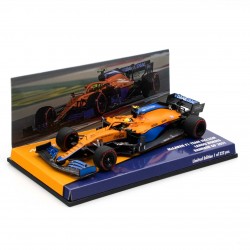 Cadeau pour homme objet de décoration FORMULE 1 maquette Hinz et