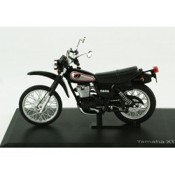 Yamaha XT 500 1988 Noire Minichamps 122163305