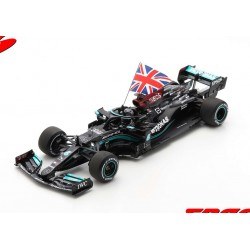 Mercedes AMG F1 W12 E Performance 44 F1 Winner Grand Prix d'Angleterre 2021 Lewis Hamilton Spark 18S599