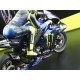 Set 2 Bikes + 2 Figurines Yamaha YZR M1 Lewis Hamilton Valentino Rossi Test Valencia 2019 Minichamps 122194446