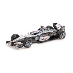 McLaren Mercedes MP4/16 3 Mika Hakkinen F1 2001 Minichamps 530014303