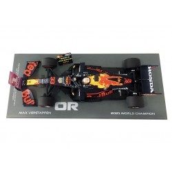 Red Bull Honda RB16B 33 F1 Winner Abu Dhabi World Champion 2021 Max Verstappen avec pitboards Spark 18S609