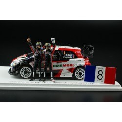 Toyota Yaris WRC 1 Winner Monza Rally 2021 Ogier- Ingrassia avec figurines et drapeau Spark S6595