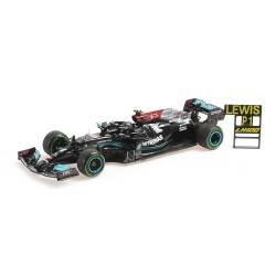 Mercedes AMG F1 W12 E Performance 44 F1 Grand Prix de Russie 100th Victory 2021 Lewis Hamilton Minichamps 110211544