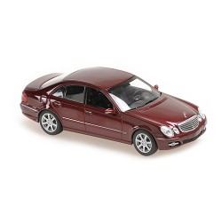 Mercedes Benz E-Class (W211) 2006 Dark Red Metallic Minichamps 940036000