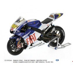 Yamaha YZR M1 46 dirty version Moto GP 2009 Valentino Rossi Minichamps 122093246