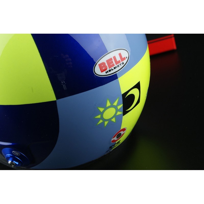 F1 VR46 Valentino Rossi - Casco mini escala 1:2 2022 GT World Challenge  Eurpoe Bell : : Hogar y cocina