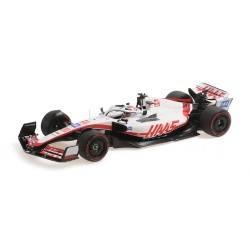 Haas Ferrari VF-22 20 Kevin Magnussen F1 Grand Prix de Bahrain 2022 Minichamps 117220120