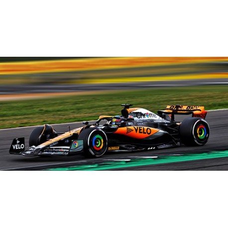 McLaren Mercedes MCL60 81 Oscar Piastri F1 Angleterre 2023 Minichamps 537232981