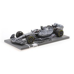 Alfa Romeo Ferrari C42 44 Guanyu Zhou F1 Test Barcelona 2022 Minichamps 117229924